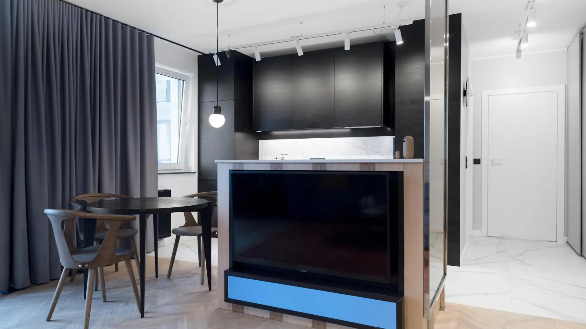 Nowoczesne Apartamenty W Centrum Gdanska Przy Motlawie Z Podziemnym Parkingiem Gdansk